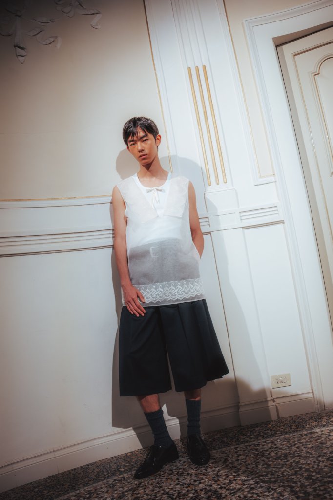 西蒙娜&middot;罗莎 Simone Rocha 2027春夏男装秀(后台妆容) - Pitti Uomo Spring 2027