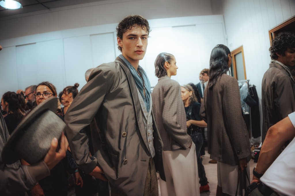 乔治&middot;阿玛尼 Giorgio Armani 2027春夏男装秀(后台妆容) - Milan Spring 2027