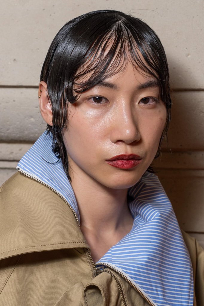 王逢陈 Feng Chen Wang 2027春夏男装秀(后台妆容) - Paris Spring 2027