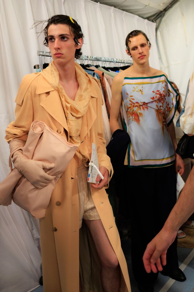 德赖斯&middot;范诺顿 Dries Van Noten 2027春夏男装秀(后台妆容) - Paris Spring 2027