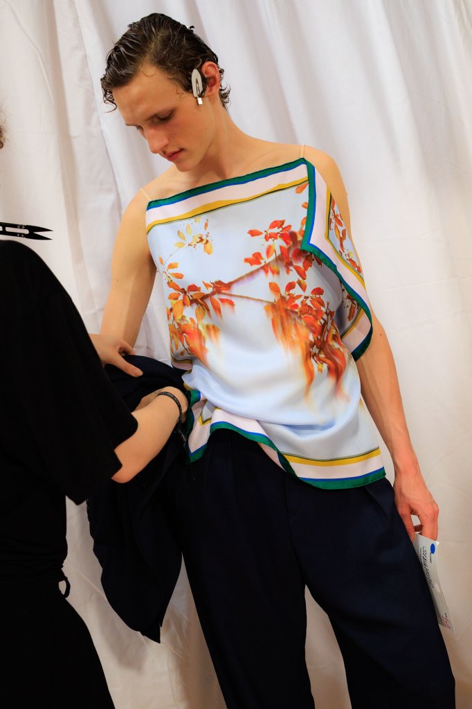 德赖斯&middot;范诺顿 Dries Van Noten 2027春夏男装秀(后台妆容) - Paris Spring 2027
