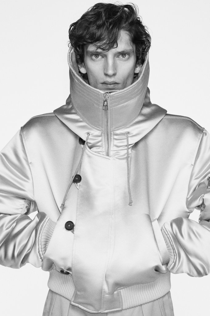 高缇耶 Jean Paul Gaultier 2027早春度假系列Lookbook