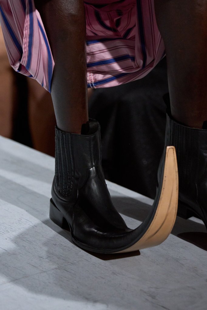 Comme des Gar&ccedil;ons Homme Plus 2027春夏男装秀(细节) - Paris Spring 2027