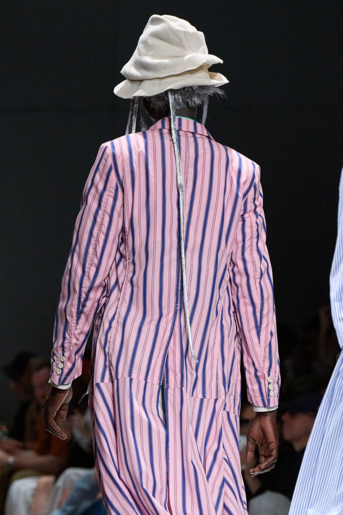 Comme des Gar&ccedil;ons Homme Plus 2027春夏男装秀(细节) - Paris Spring 2027