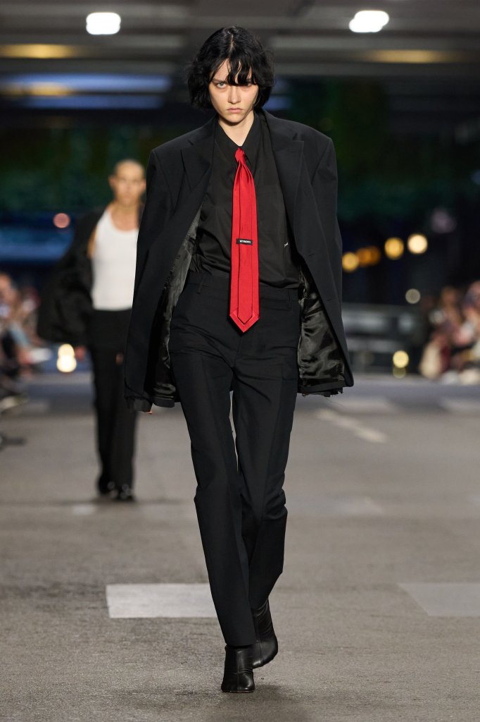 Vetements 2027春夏男装秀 - Paris Spring 2027