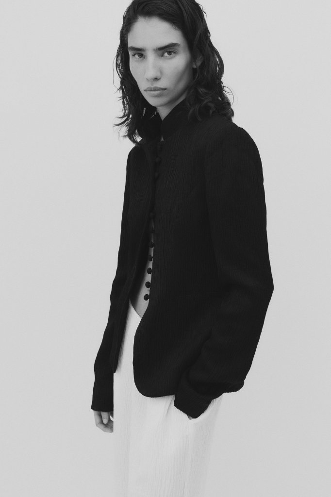 Tove 2027早春度假系列Lookbook