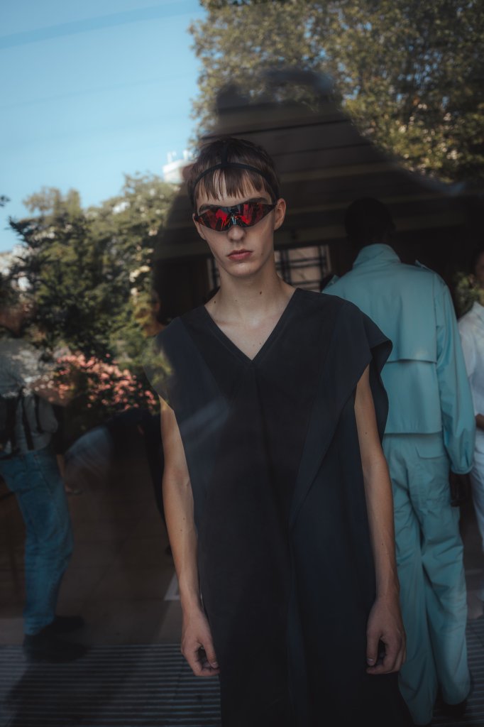 Kiko Kostadinov 2027春夏男装秀(后台妆容) - Paris Spring 2027