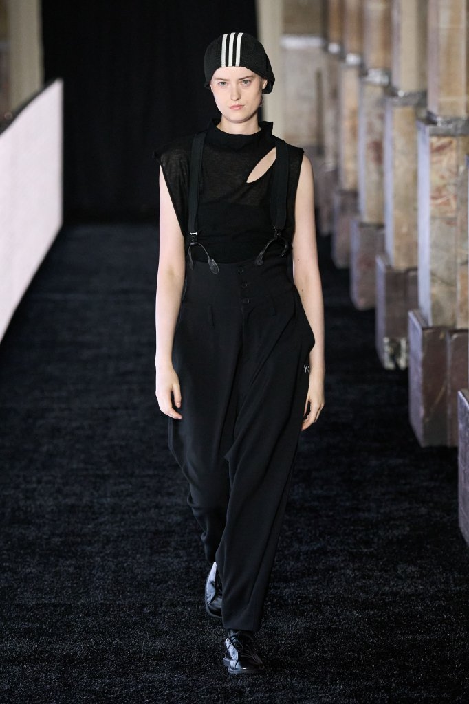 Y-3 2027春夏男装秀 - Paris Spring 2027