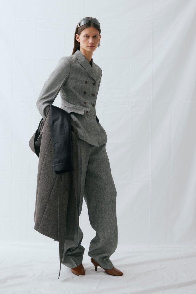 Teurn Studios 2027早春度假系列Lookbook