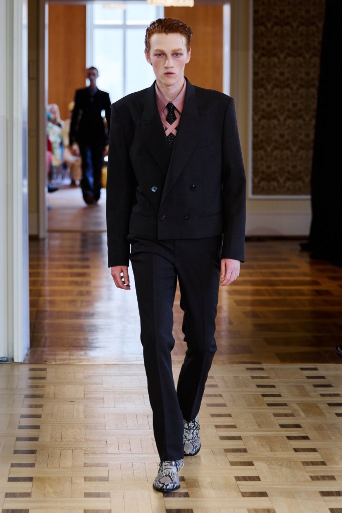John Lawrence Sullivan 2027春夏高级成衣秀 - Berlin Spring 2027