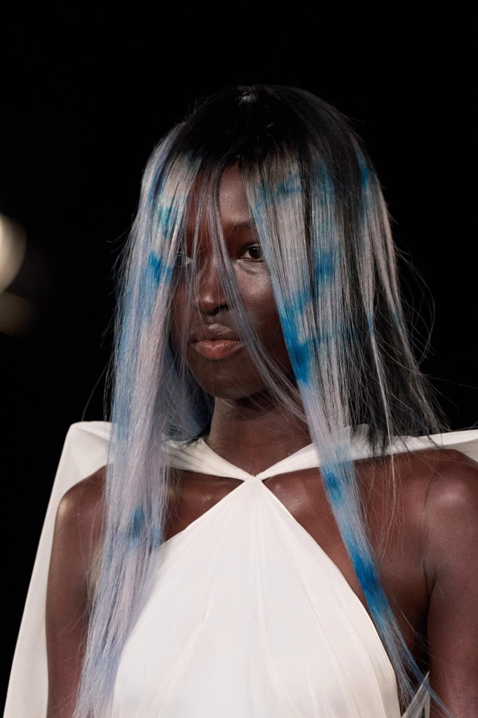 艾里斯&middot;范&middot;荷本 Iris van Herpen 2026/27秋冬高级定制秀(细节) - Couture Fall 2026