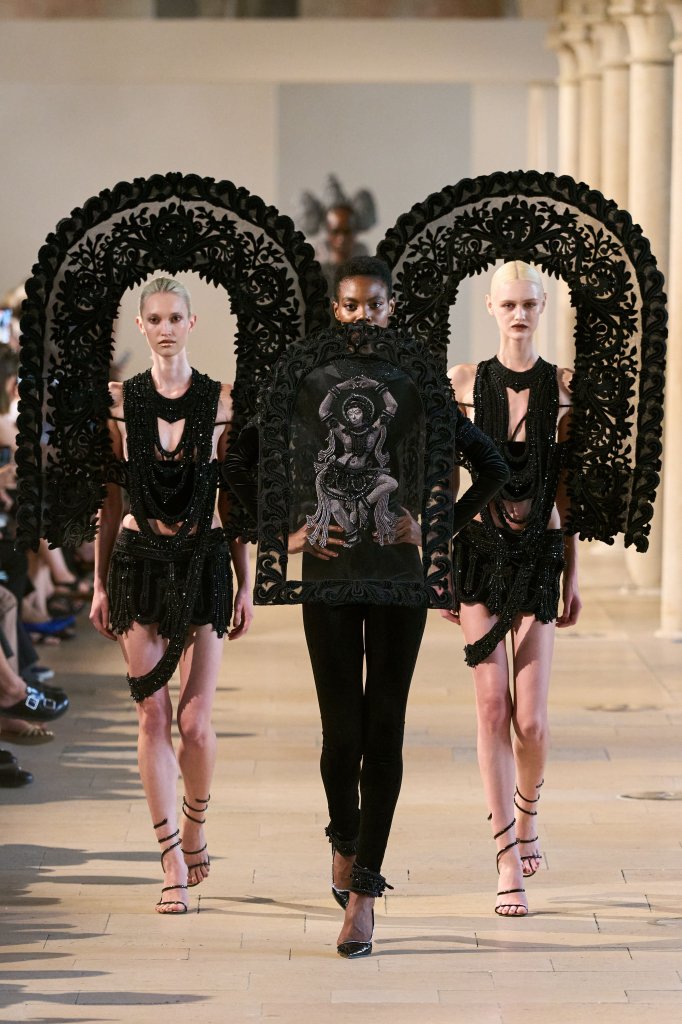 Rahul Mishra 2026/27秋冬高级定制秀 - Couture Fall 2026