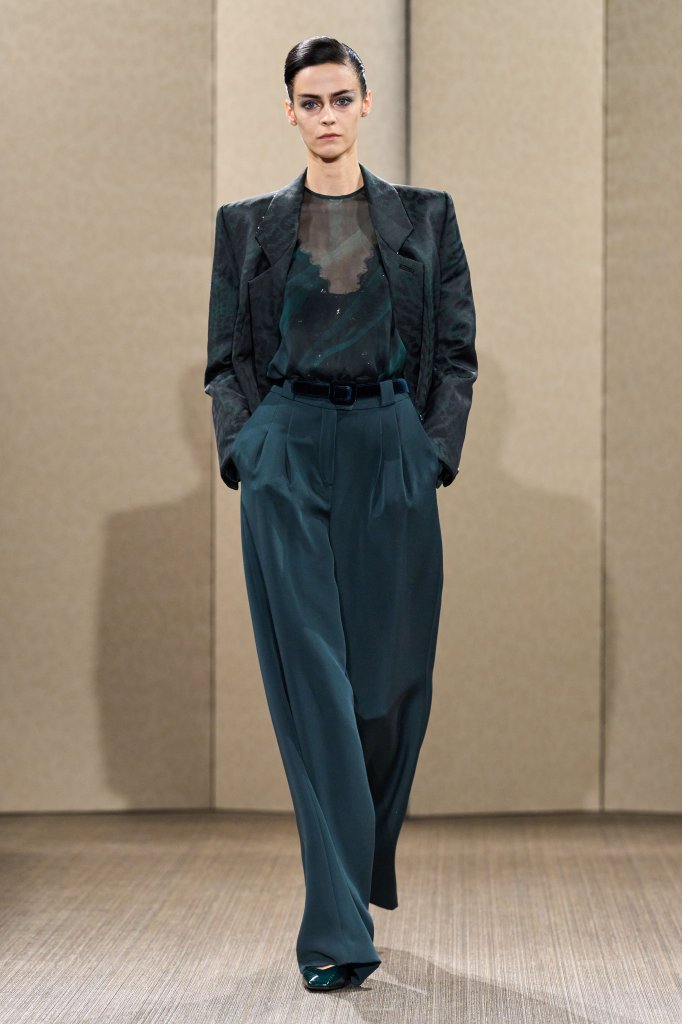Armani Priv&eacute; 2026/27秋冬高级定制秀 - Couture Fall 2026