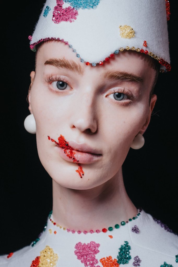 Robert Wun 2026/27秋冬高级定制秀(后台妆容) - Couture Fall 2026