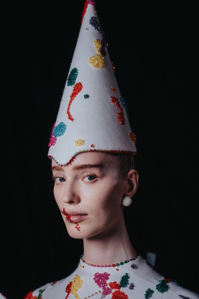 Robert Wun 2026/27秋冬高级定制秀(后台妆容) - Couture Fall 2026