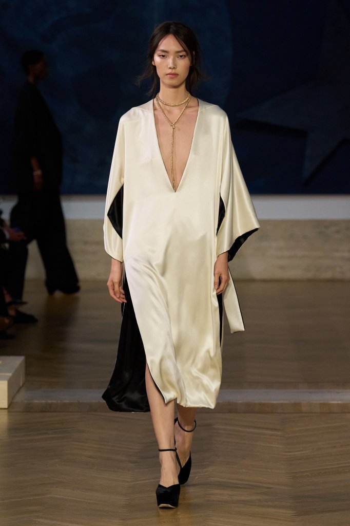 芬迪 Fendi 2026/27秋冬高级定制秀 - Couture Fall 2026