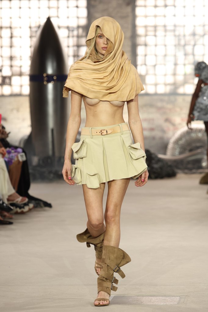 Marina Hoermanseder 2027春夏高级成衣秀 - Berlin Spring 2027