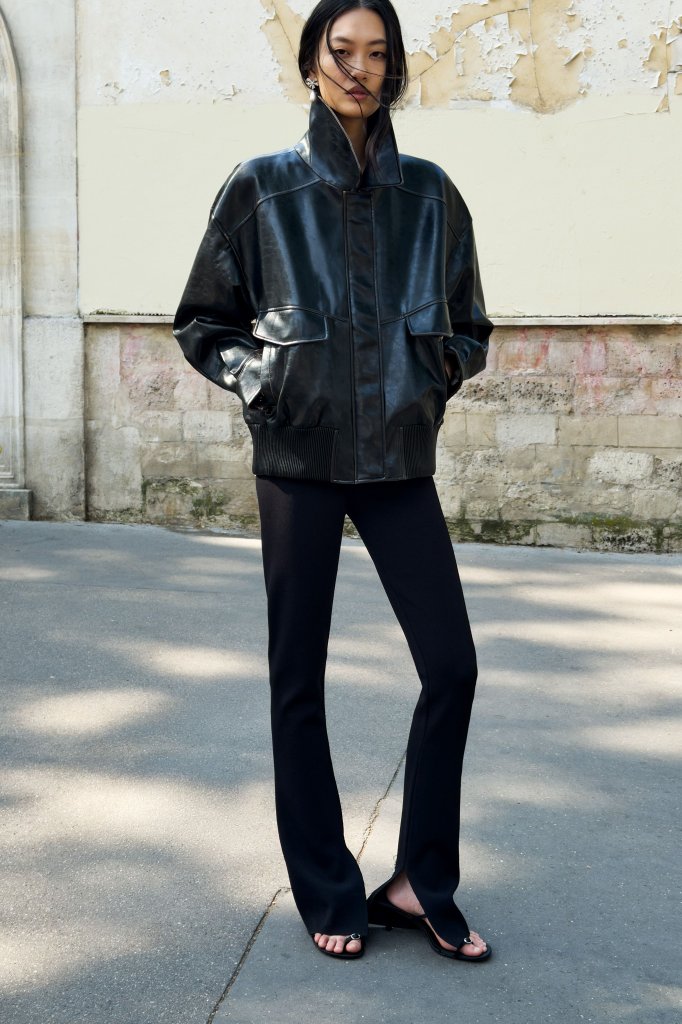Self-Portrait 2027早春度假系列Lookbook