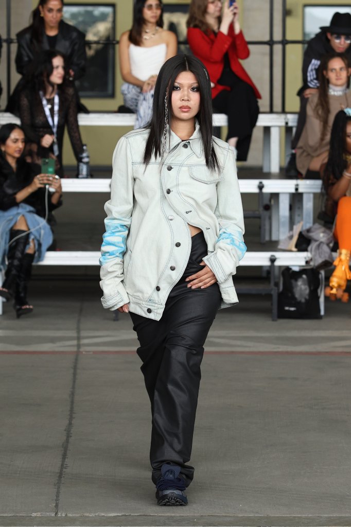 sample030 2027春夏高级成衣秀 - Berlin Spring 2027