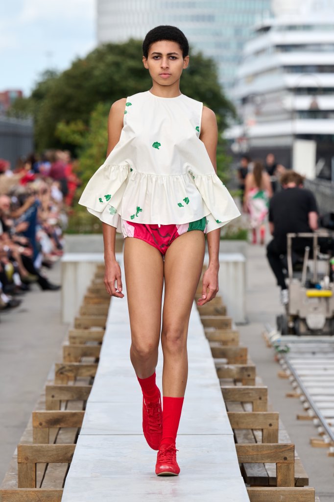 玛丽马克 Marimekko 2027春夏高级成衣秀 - Copenhagen Spring 2027