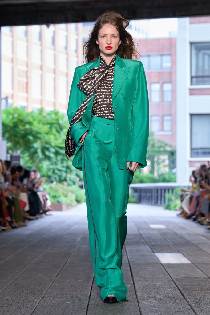 黛安&middot;冯芙丝汀宝 Diane von Furstenberg 2027春夏高级成衣秀 - New York Spring 2027