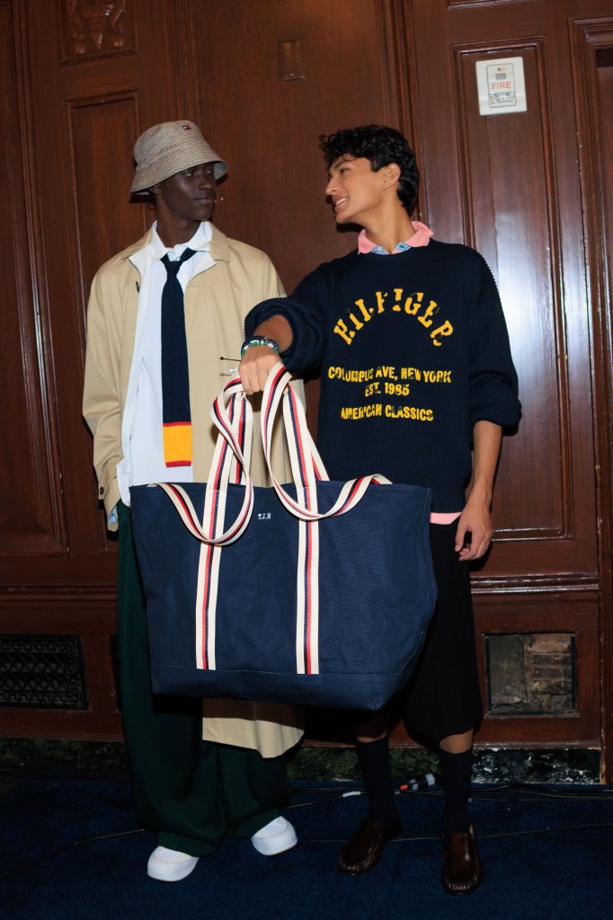 汤米&middot;希尔费格 Tommy Hilfiger 2027春夏高级成衣秀(后台妆容) - New York Spring 2027