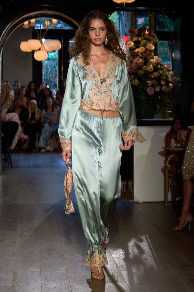 LoveShackFancy 2027春夏高级成衣秀 - New York Spring 2027