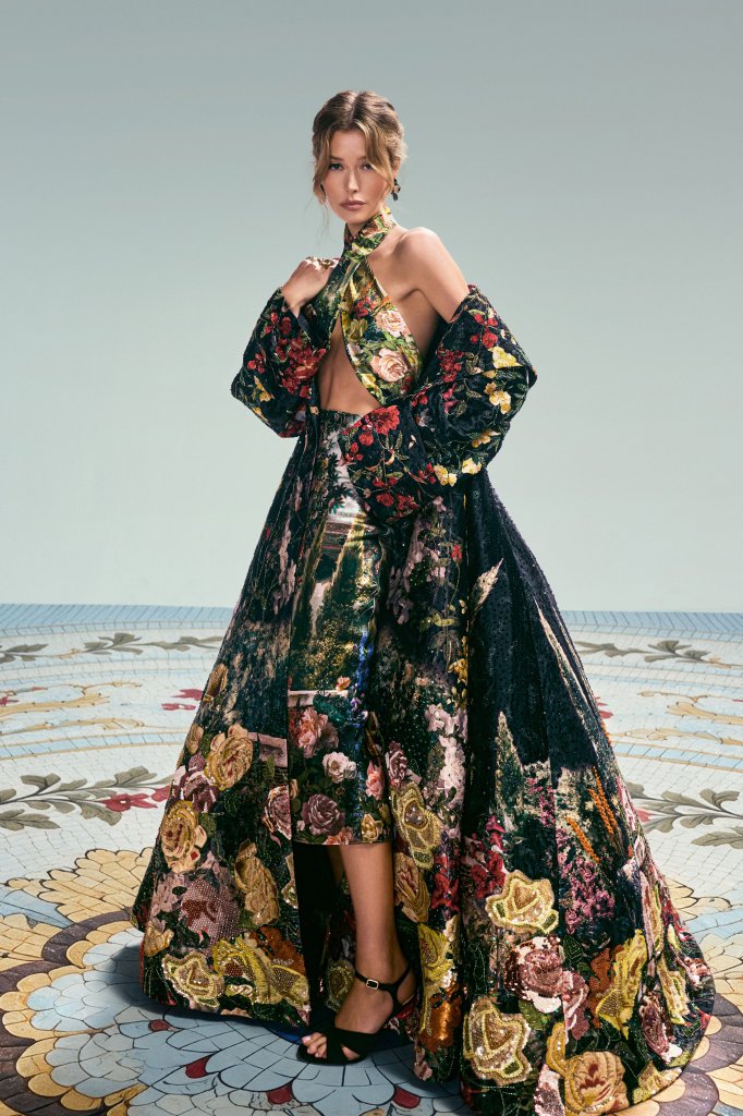 爱丽丝+奥利维亚 Alice + Olivia 2027春夏高级成衣Lookbook