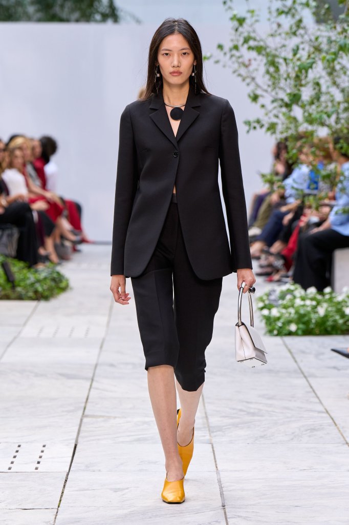 迈克高仕 Michael Kors Collection 2027春夏高级成衣秀 - New York Spring 2027