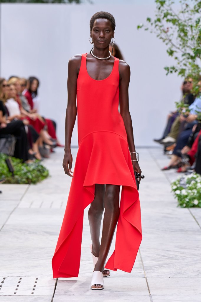 迈克高仕 Michael Kors Collection 2027春夏高级成衣秀 - New York Spring 2027