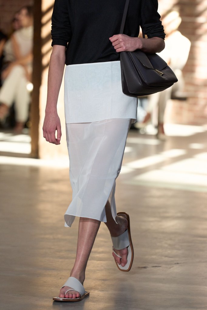 卡尔文.克莱恩 Calvin Klein Collection 2027春夏高级成衣秀(细节) - New York Spring 2027