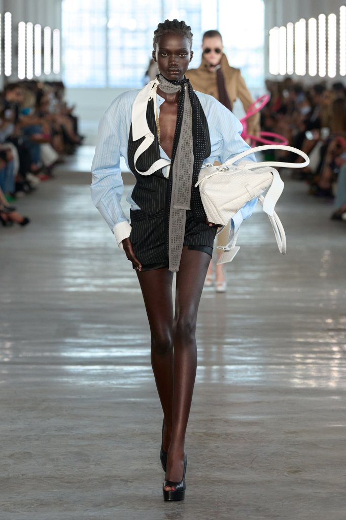 7 For All Mankind 2027春夏高级成衣秀 - New York Spring 2027