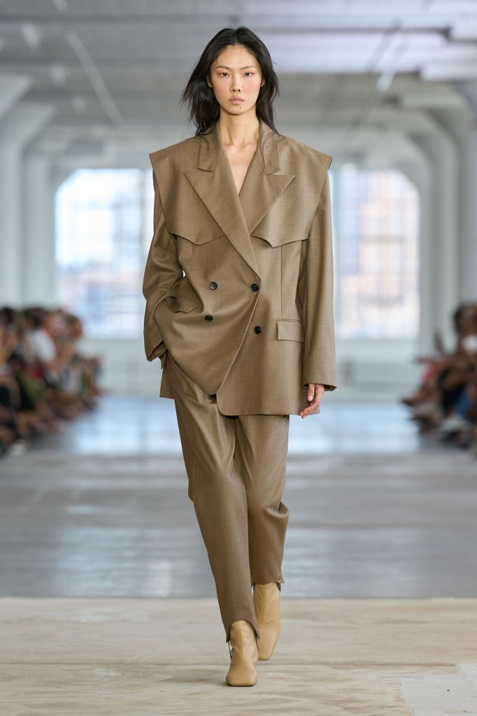 Tibi 2027春夏高级成衣秀 - New York Spring 2027