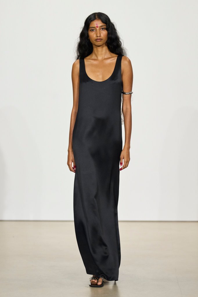 普拉巴&middot;高隆 Prabal Gurung 2027春夏高级成衣秀 - New York Spring 2027