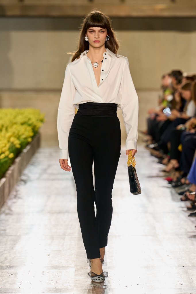卡罗琳娜&middot;海莱娜 Carolina Herrera 2027春夏高级成衣秀 - New York Spring 2027
