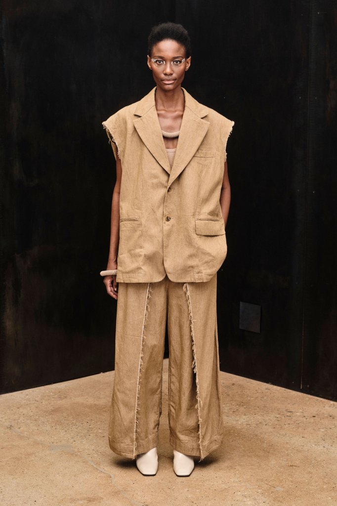 Lauren Manoogian 2027春夏高级成衣Lookbook