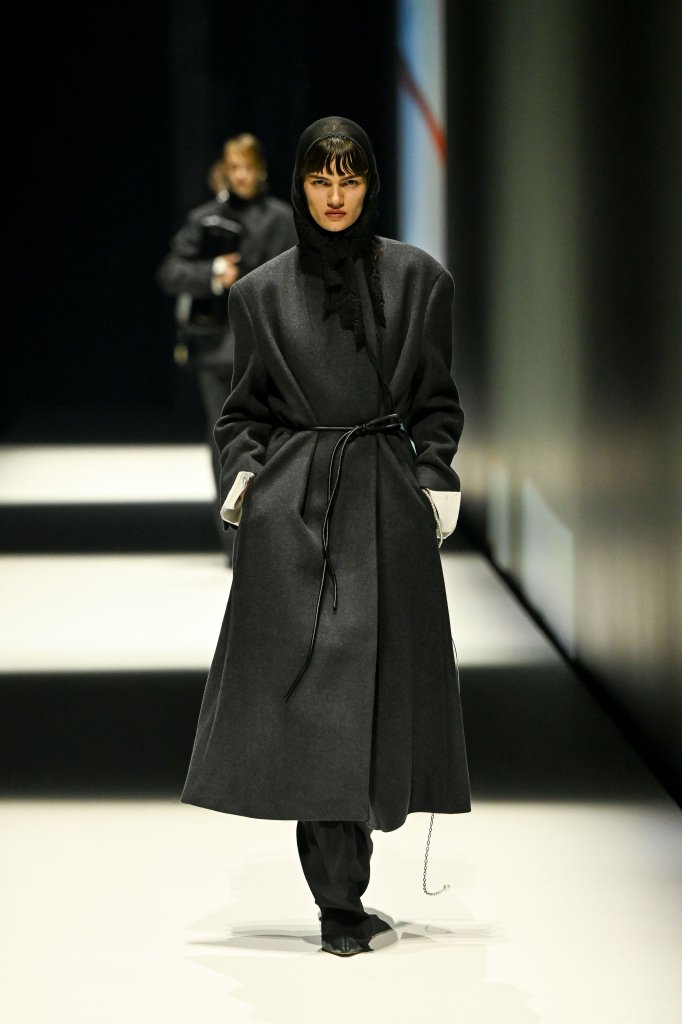 H&M Studio 2027春夏高级成衣秀 - London Spring 2027