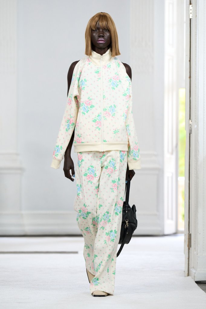 Ashley Williams 2027春夏高级成衣秀 - London Spring 2027