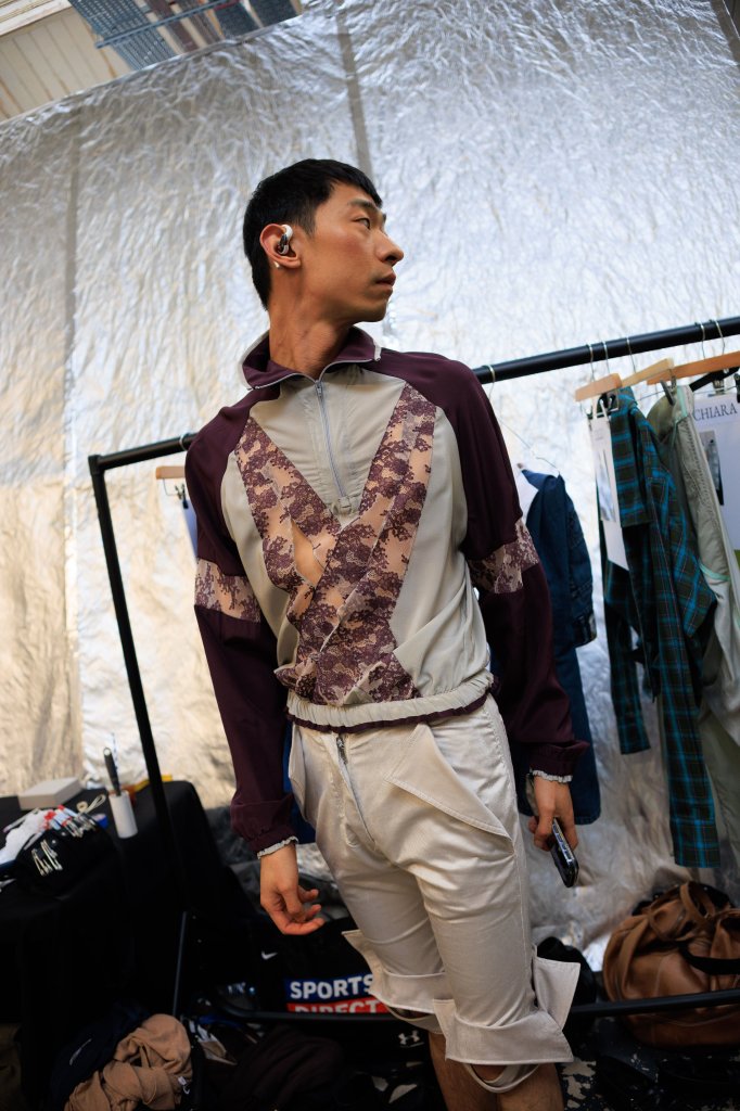 东区时尚 Fashion East 2027春夏高级成衣秀(后台妆容) - London Spring 2027