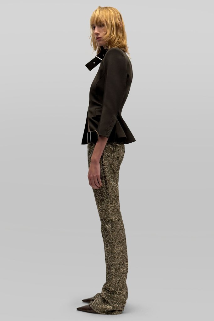 Commission 2027春夏高级成衣Lookbook