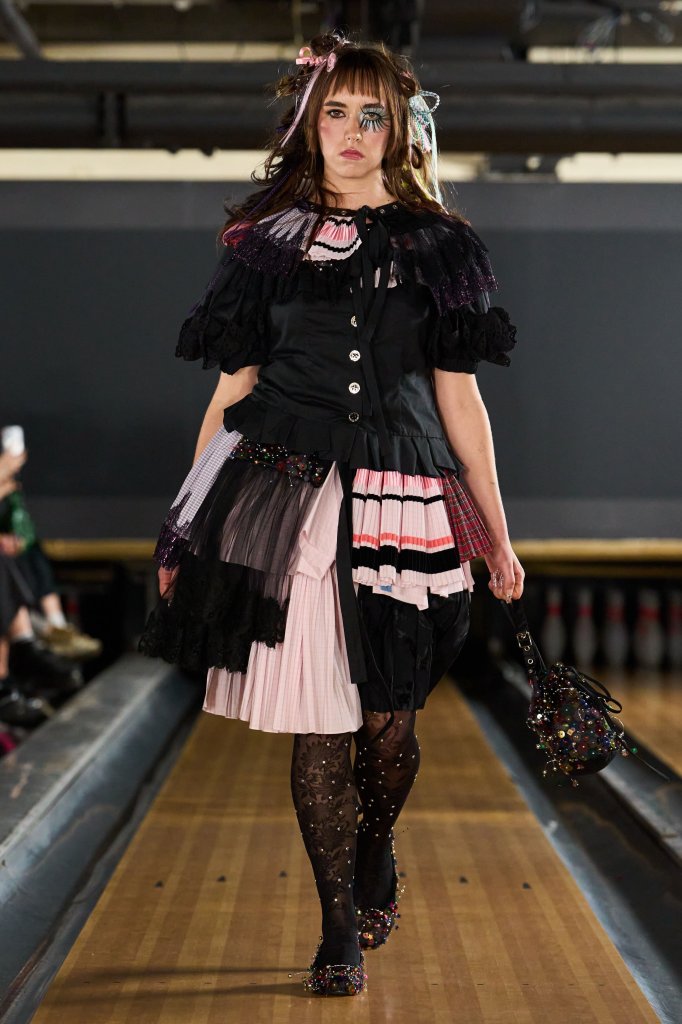 Chopova Lowena 2027春夏高级成衣秀 - London Spring 2027