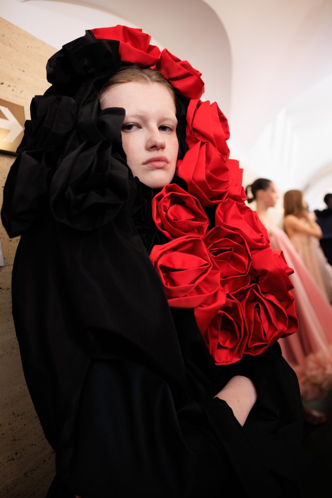 西蒙娜&middot;罗莎 Simone Rocha 2027春夏高级成衣秀(后台妆容) - London Spring 2027