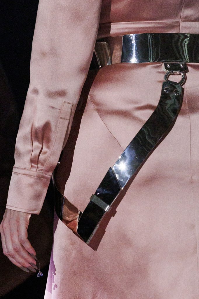 亚历山大&middot;麦昆 Alexander McQueen 2027春夏高级成衣秀(细节) - London Spring 2027