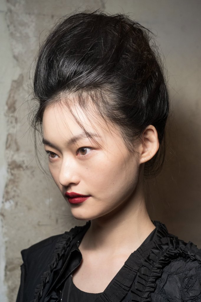 安东尼奥&middot;马拉斯 Antonio Marras 2027春夏高级成衣秀(后台妆容) - Milan Spring 2027