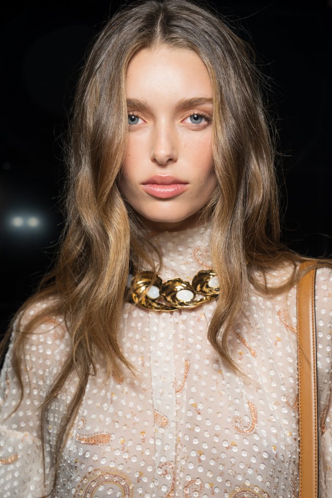 艾绰 Etro 2027春夏高级成衣秀(后台妆容) - Milan Spring 2027