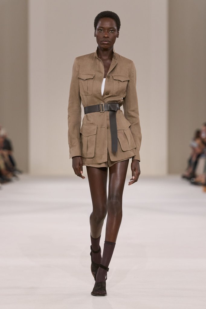 麦丝玛拉 Max Mara 2027春夏高级成衣秀 - Milan Spring 2027