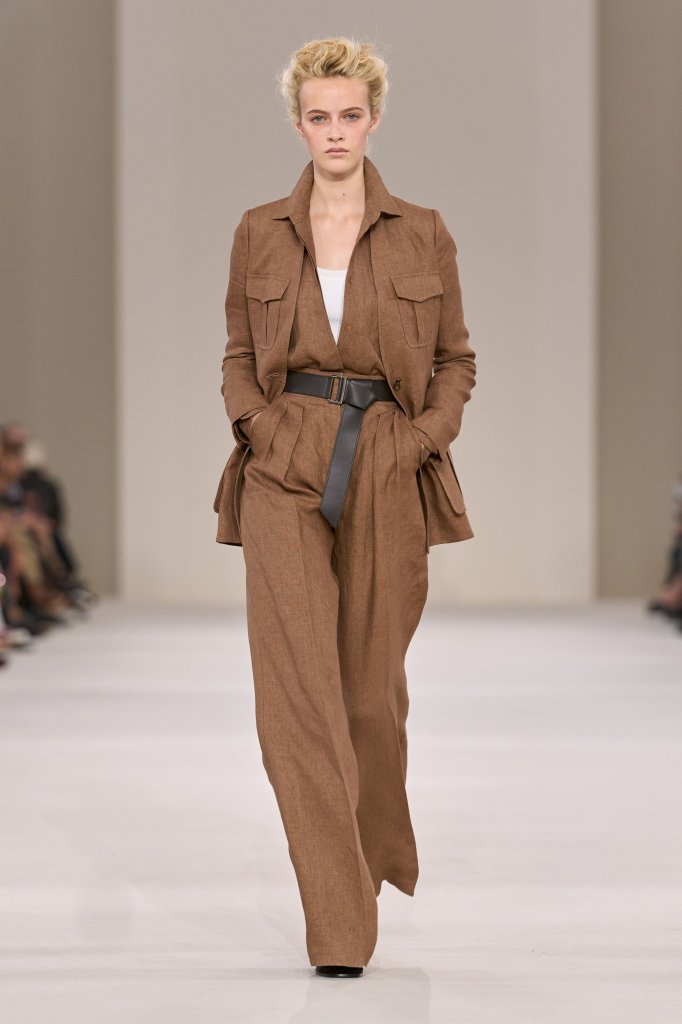麦丝玛拉 Max Mara 2027春夏高级成衣秀 - Milan Spring 2027
