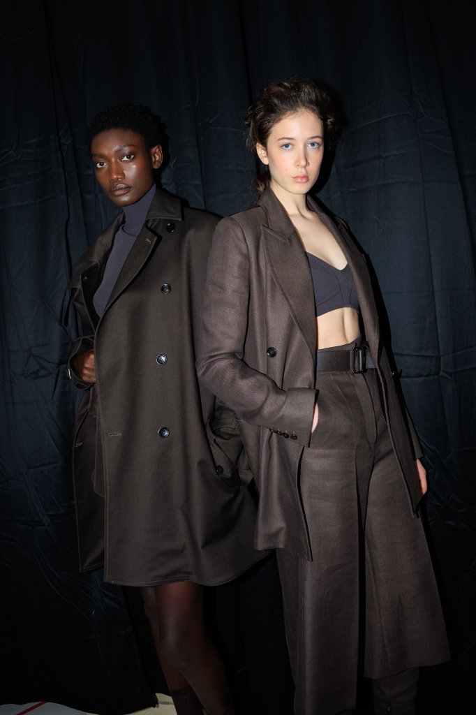 麦丝玛拉 Max Mara 2027春夏高级成衣秀(后台妆容) - Milan Spring 2027