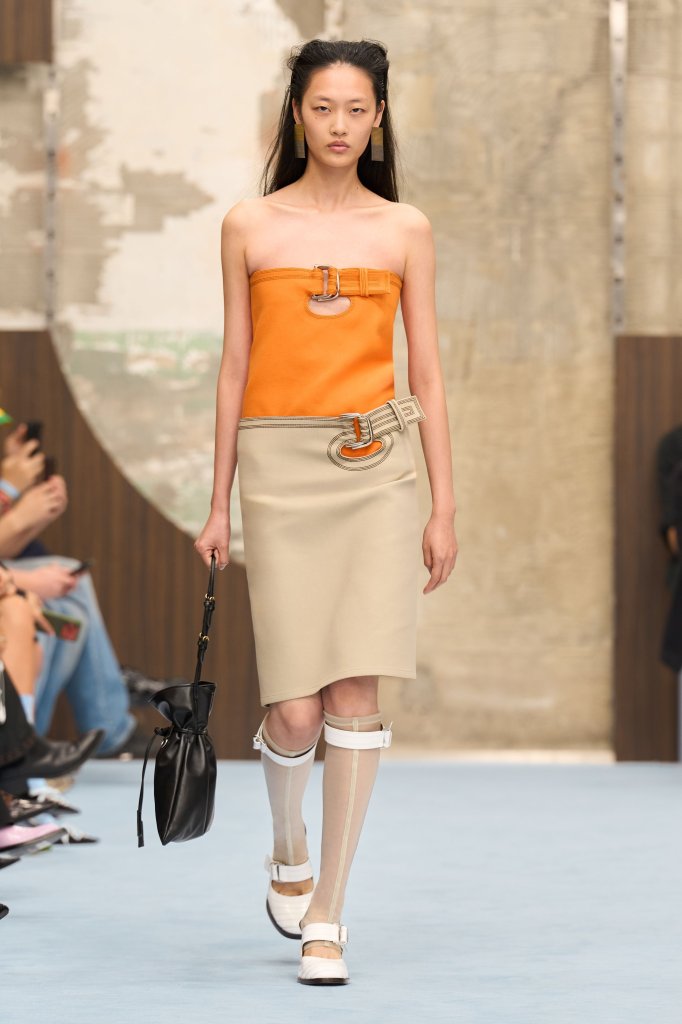 玛尼 Marni  2027春夏高级成衣秀 - Milan Spring 2027