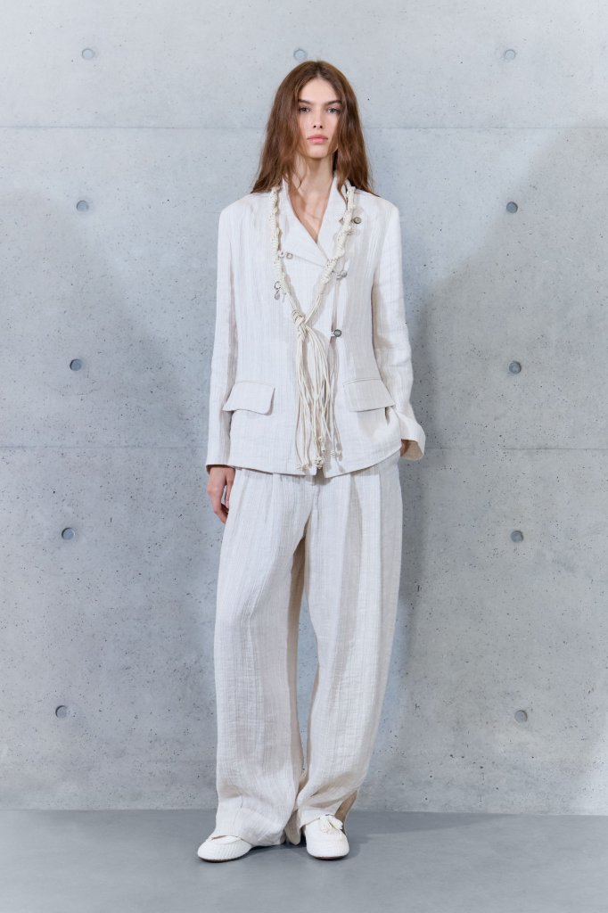 安普里奥&middot;阿玛尼 Emporio Armani 2027春夏高级成衣Lookbook